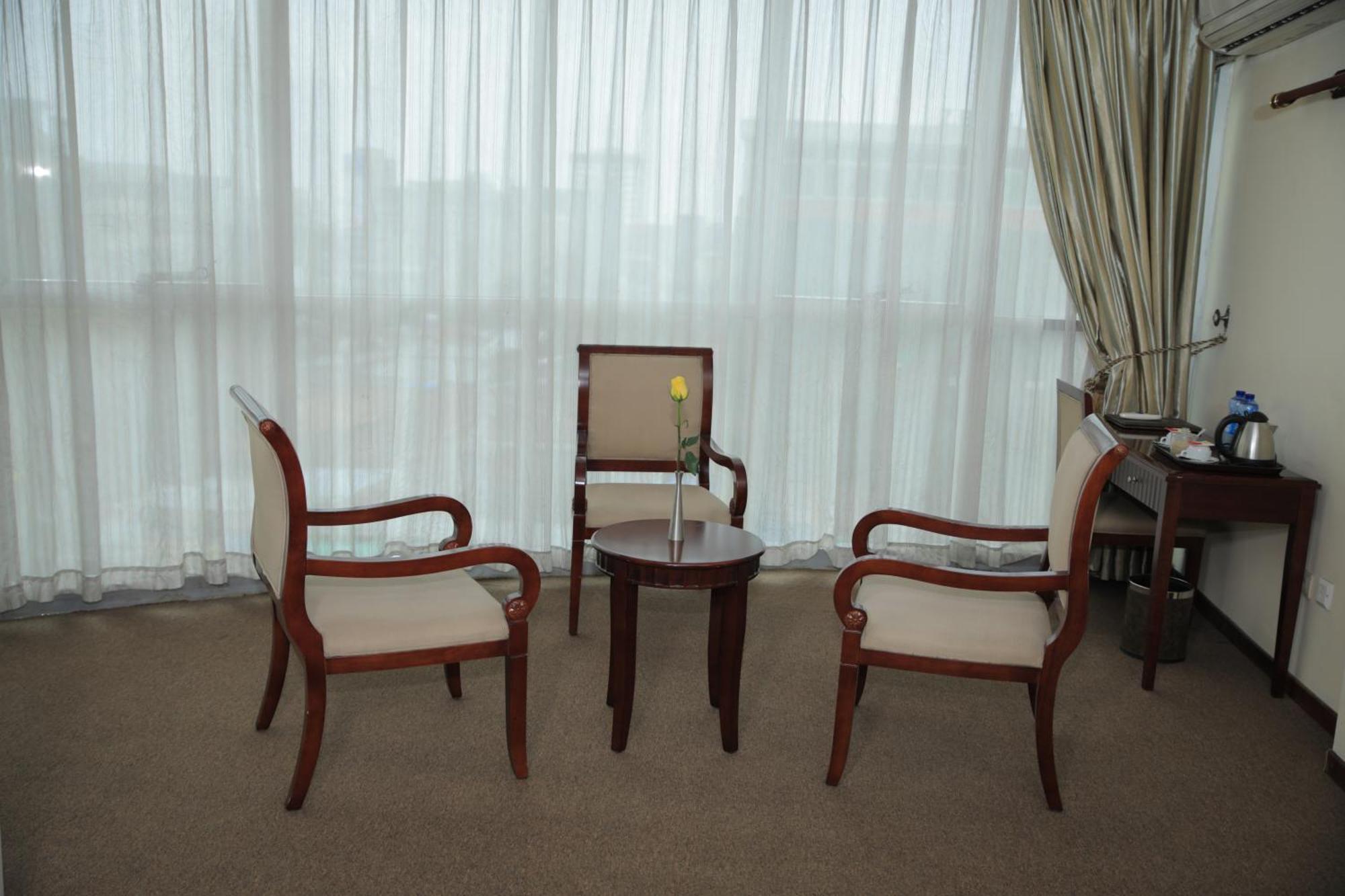 Debredamo Hotel Addis Ababa Eksteriør billede